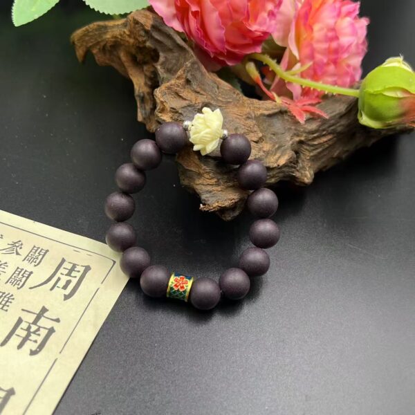 Ciyuan Hall Purple Lotus Herbal Bracelet | Spleen Strengthening, Cold Relief Jewelry with Zodiac Feng Shui Beads & Natural Botanical Energy - Image 2