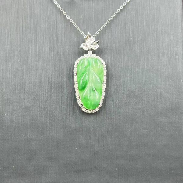 [Ciyuantang] Burmese Ice Green Jade Leaf｜Diamond-Embedded Silver Clasp｜Buddhist Protective Amulet Five Elements Energy Jewelry Fortune Attraction Zodiac Compatibility Feng Shui Energy - Image 2