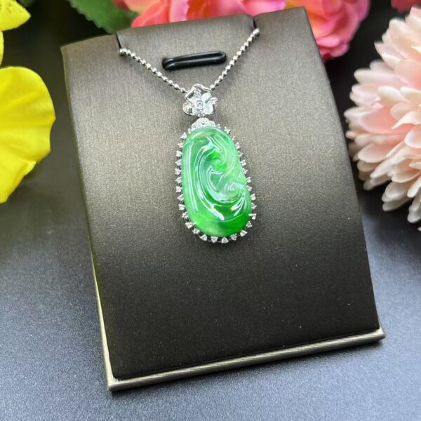 [Ciyuantang] Ice Green Jade Ruyi Necklace｜Silver Clasp Inlay｜Buddhist Protective Amulet Five Elements Energy Jewelry Fortune Attraction Career Success Auspiciousness - Image 3