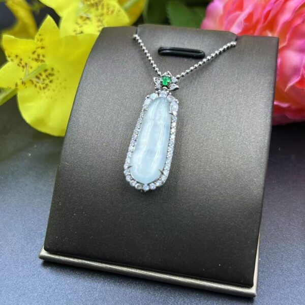 [Ciyuantang] Ice Green Jade Four-Season Bean Necklace｜Diamond-Inlaid Silver Base｜Buddhist Protective Amulet Five Elements Energy Jewelry Fortune Attraction Career Success Auspiciousness - Image 4