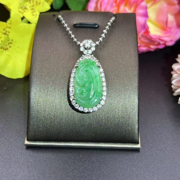 [Ciyuantang] Imperial Green Jade Ruyi Necklace｜Diamond-Embedded Silver Base｜Buddhist Protective Amulet Five Elements Energy Jewelry Career Success Auspiciousness Wealth Abundance - Image 5